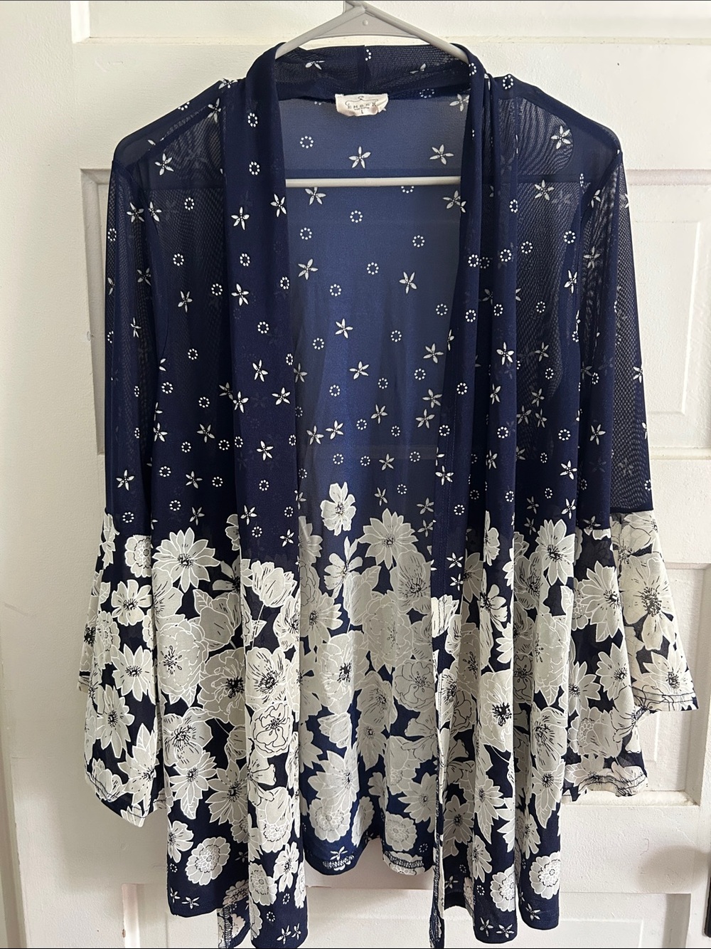 Ember Women's Navy Floral Mesh Cardigan with White Textured Bloom Print Sz L